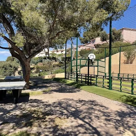 Blue Horizon Campsite Saint-Raphael (Var)
